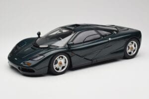 McLaren F1 Dark Green Metallic Minichamps 1:12 530133127 Metaal