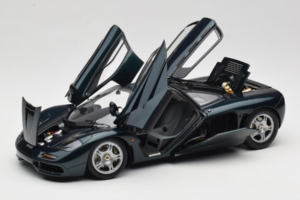 McLaren F1 Groen LCD 1:18 LCD18014-GR Metaal — afbeelding 2 van 8