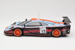 McLaren F1 GTR #39 Gulf R. Bellm / A. Gilbert / M. Sekiya 24 Hours of Le Mans 1997 UT Models 1:18 39725 Metaal — afbeelding 4 van 8