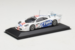 McLaren F1 GTR #9 Fina P. Kox / R. Ravaglia / A. Montermini 24 Hours of Le Mans 1997 Minichamps 1:43 MCLAREN002 Metaal — afbeelding 2 van 5