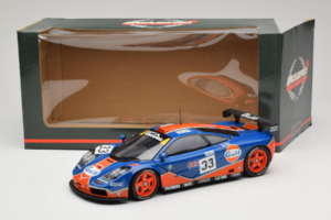 McLaren F1 GTR Gulf #33 R. Bellm / M. Weaver / J-J. Lehto 24 Hours of Le Mans 1996 UT Models 1:18 530161833 Metaal — afbeelding 8 van 8
