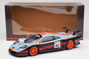 McLaren F1 GTR #41 P-H. Raphanel / C. Gounon / A. Olofsson 24 Hours of Le Mans 1997 UT Models 1:18 39727 Metaal — afbeelding 8 van 8