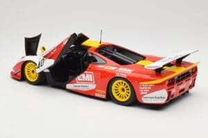McLaren F1 GTR Gulf Team Davidoff #40 D. O'Rourke / G. Sugden / J. Auberlein 24 Hours of Le Mans 1998 Minichamps 1:18 5301338 — afbeelding 5 van 8