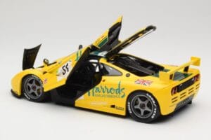 McLaren F1 GTR Harrods Mach One Racing #51 A. Wallace / D. Bell / J. Bell 24 Hours of Le Mans 1995 Minichamps 1:18 530133551  — afbeelding 5 van 8