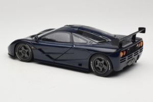 McLaren F1 GTR Le Mans Edition Paars UT Models 1:18 MCLAREN001 Metaal — afbeelding 7 van 8