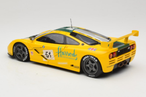 McLaren F1 GTR #51 Mach One Racing Le Mans 1995 UT Models 1:18 530151851 Metaal — afbeelding 7 van 8