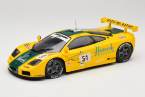 McLaren F1 GTR #51 Mach One Racing Le Mans 1995 UT Models 1:18 530151851 Metaal