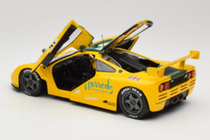 McLaren F1 GTR #51 Mach One Racing Le Mans 1995 UT Models 1:18 530151851 Metaal — afbeelding 5 van 8
