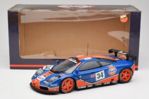 McLaren F1 GTR #34 Gulf Racing 1996 UT Models 1:18 39621 Metaal — afbeelding 8 van 8