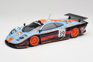McLaren F1 GTR #39 R. Bellm / A. Gilbert-Scott 24 Hours of Le Mans 1997 Minichamps 1:18 530133739 Metaal