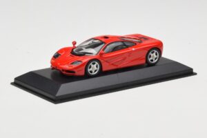 McLaren F1 Rood Minichamps 1:43 433133438 Metaal — afbeelding 2 van 4