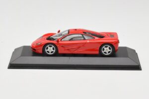 McLaren F1 Rood Minichamps 1:43 433133438 Metaal
