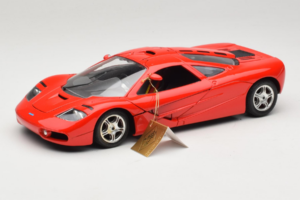 McLaren F1 High Mirror Light Red Guiloy 1:18 67505 Metaal