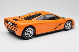 McLaren F1 Oranje Minichamps 1:12 530133131 Metaal — afbeelding 3 van 9