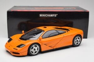 McLaren F1 Oranje Minichamps 1:12 530133131 Metaal — afbeelding 9 van 9