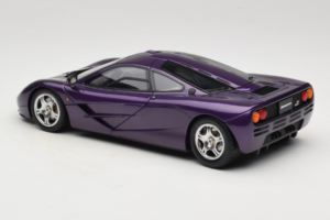 McLaren F1 Paars LCD 1:18 LCD18014-PU Metaal — afbeelding 7 van 8