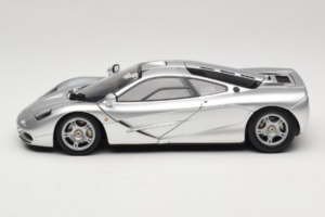 McLaren F1 Zilver LCD 1:18 LCD18014-SI Metaal — afbeelding 4 van 8