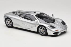 McLaren F1 Zilver LCD 1:18 LCD18014-SI Metaal — afbeelding 6 van 8