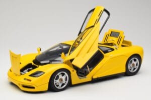 McLaren F1 Geel Minichamps 1:12 530133121 Metaal — afbeelding 2 van 9
