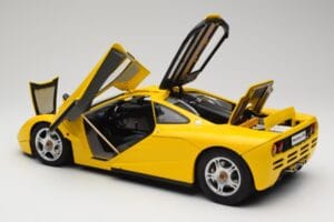 McLaren F1 Geel Minichamps 1:12 530133121 Metaal — afbeelding 6 van 9