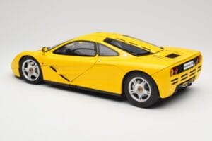 McLaren F1 Geel Minichamps 1:12 530133121 Metaal — afbeelding 8 van 9