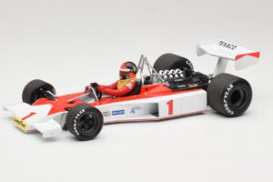 McLaren M23 Ford #1 E. Fittipaldi F1 1975 Minichamps 1:18 530751801 Metaal — afbeelding 2 van 9