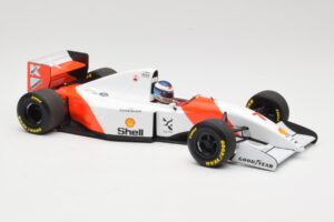 McLaren Ford MP4/8 #7 M. Hakkinen 1993 Minichamps 1:18 530931837 Metaal — afbeelding 4 van 6