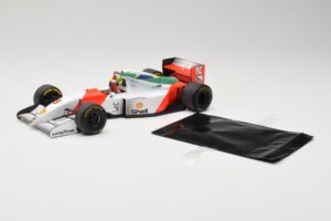 McLaren MP4/8 Ford #8 A. Senna Winner Australian GP 1993 Minichamps 1:18 540933838 Metaal — afbeelding 3 van 7