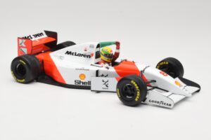 McLaren MP4/8 Ford #8 A. Senna Winner European GP Donington 1993 Minichamps 1:18 540931848 Metaal — afbeelding 4 van 6