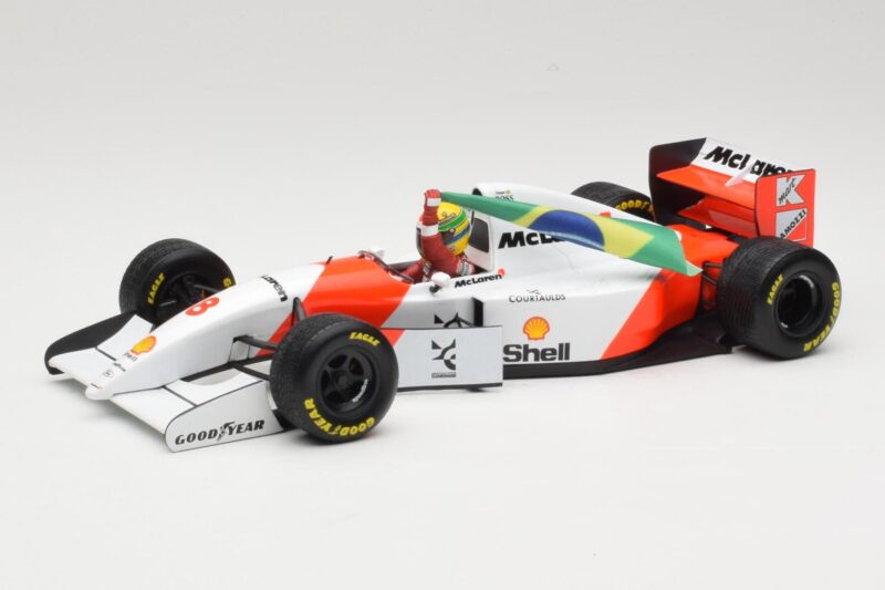 McLaren MP4/8 Ford #8 A. Senna Winner European GP Donington 1993 Minichamps 1:18 540931848 Metaal