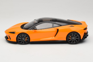 McLaren GTS Oranje GT Spirit 1:18 GT957 Hars — afbeelding 3 van 6