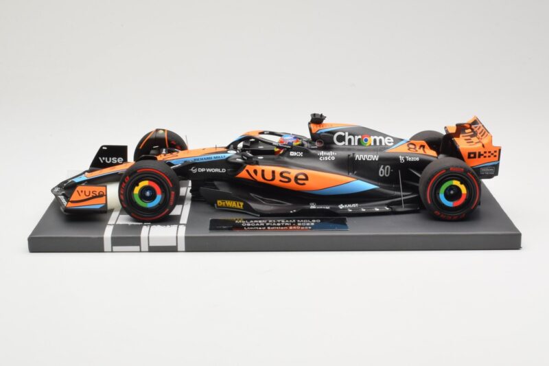 McLaren MCL60 #81 O. Piastri F1 2023 Minichamps 1:18 537231881 Metaal