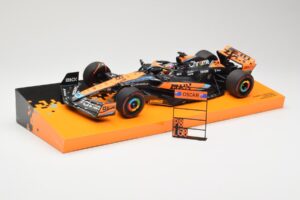 McLaren MCL60 #81 O. Piastri Australian GP 2023 Minichamps 1:18 533231881 Metaal — afbeelding 2 van 5