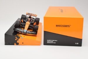 McLaren MCL60 #81 O. Piastri Australian GP 2023 Minichamps 1:18 533231881 Metaal — afbeelding 5 van 5