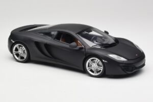 McLaren MP4-12C Matt Satellite Grijs Minichamps 1:18 110133024 Metaal — afbeelding 6 van 8