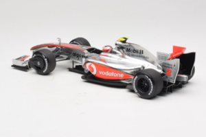 McLaren MP4-24 Mercedes #2 H. Kovalainen F1 2009 Minichamps 1:18 503091802 Metaal — afbeelding 5 van 7