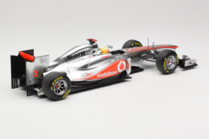 McLaren MP4-26 Mercedes #3 L. Hamilton Vodafone McLaren F1 2011 Minichamps 1:18 530111803 Metaal — afbeelding 2 van 7