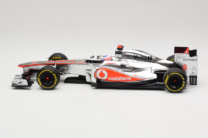 McLaren MP4-27 Mercedes #3 J. Button Vodafone McLaren Showcar F1 2012 Minichamps 1:18 530121873 Metaal — afbeelding 3 van 7