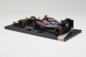 McLaren MP4-30 Honda #22 J. Button McLaren Honda F1 Team Spanish Grand Prix 2015 Minichamps 1:18 537151122 Metaal — afbeelding 5 van 7