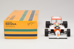 McLaren MP4/4 Honda #12 A. Senna Marlboro McLaren F1 World Champion 1988 Minichamps 1:18 540881812 Metaal — afbeelding 6 van 7