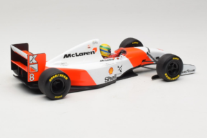 McLaren MP4/8 Ford #8 A. Senna Marlboro McLaren 1993 Minichamps 1:18 540931808 Metaal — afbeelding 2 van 7