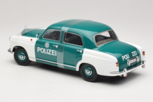Mercedes 180 Ponton Polizei Revell 1:18 8863 Metaal — afbeelding 5 van 6