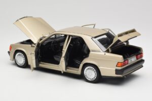 Mercedes 190E W201 2.3-16 Smoke Silver Metallic Norev 1:18 183831 Metaal — afbeelding 5 van 8