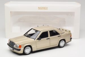Mercedes 190E W201 2.3-16 Smoke Silver Metallic Norev 1:18 183831 Metaal — afbeelding 8 van 8