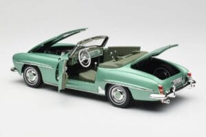 Mercedes 190 SL W121 Lichtgroen Metallic Norev 1:18 183401 Metaal — afbeelding 6 van 9