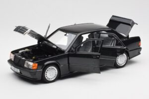 Mercedes 190E 2.3-16 W201 Zwart Dealer Editie Norev 1:18 B66040663 Metaal — afbeelding 2 van 8
