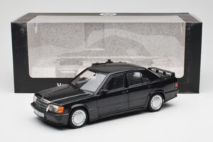 Mercedes 190E 2.3-16 W201 Zwart Dealer Editie Norev 1:18 B66040663 Metaal — afbeelding 8 van 8