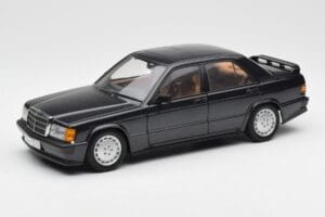Mercedes 190E 2.3-16 W201 Blauwzwart Metallic AUTOart 1:18 76122 Metaal