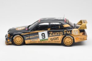 Mercedes 190E 2.5-16 Evo II #9 K. Ludwig Macau GP 3rd Place 1991 AUTOart 1:18 89135 Metaal — afbeelding 4 van 8