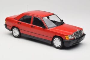 Mercedes 190E W201 Rood Minichamps 1:18 155037000 Metaal — afbeelding 4 van 6